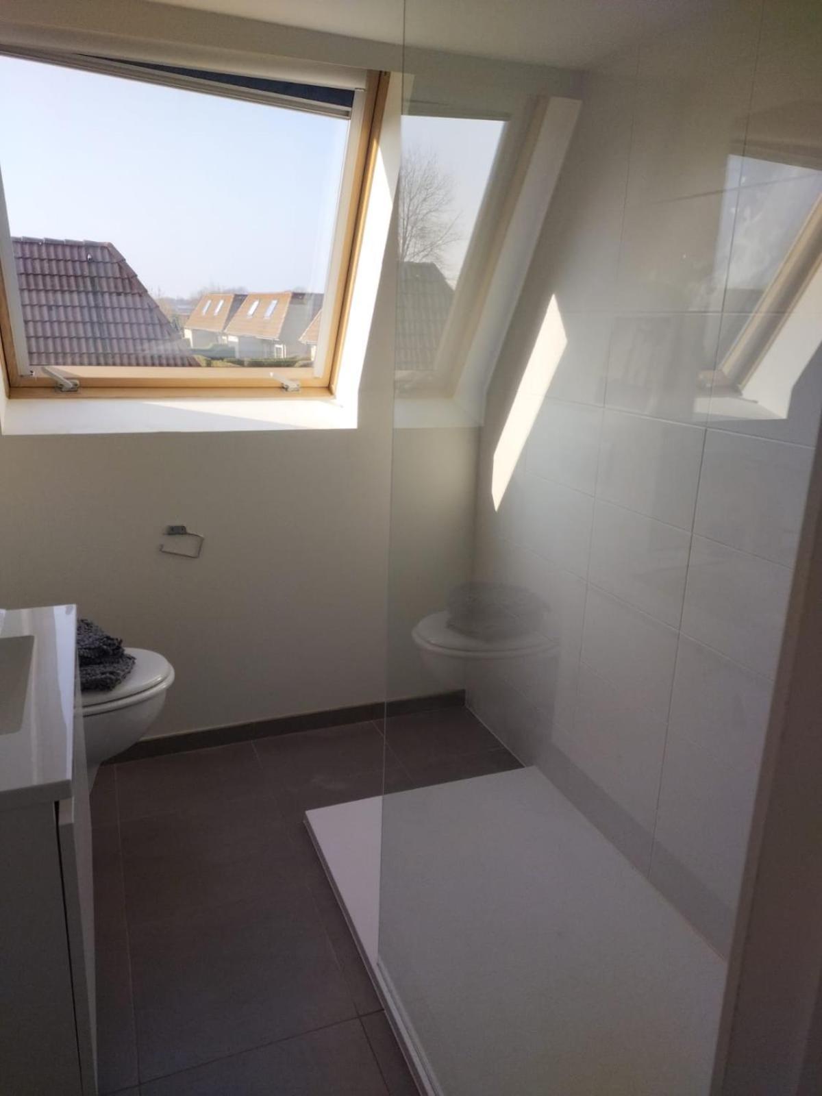 Vakantiehuisje De Panne vlak aan Plopsaland en de zee Buitenkant foto